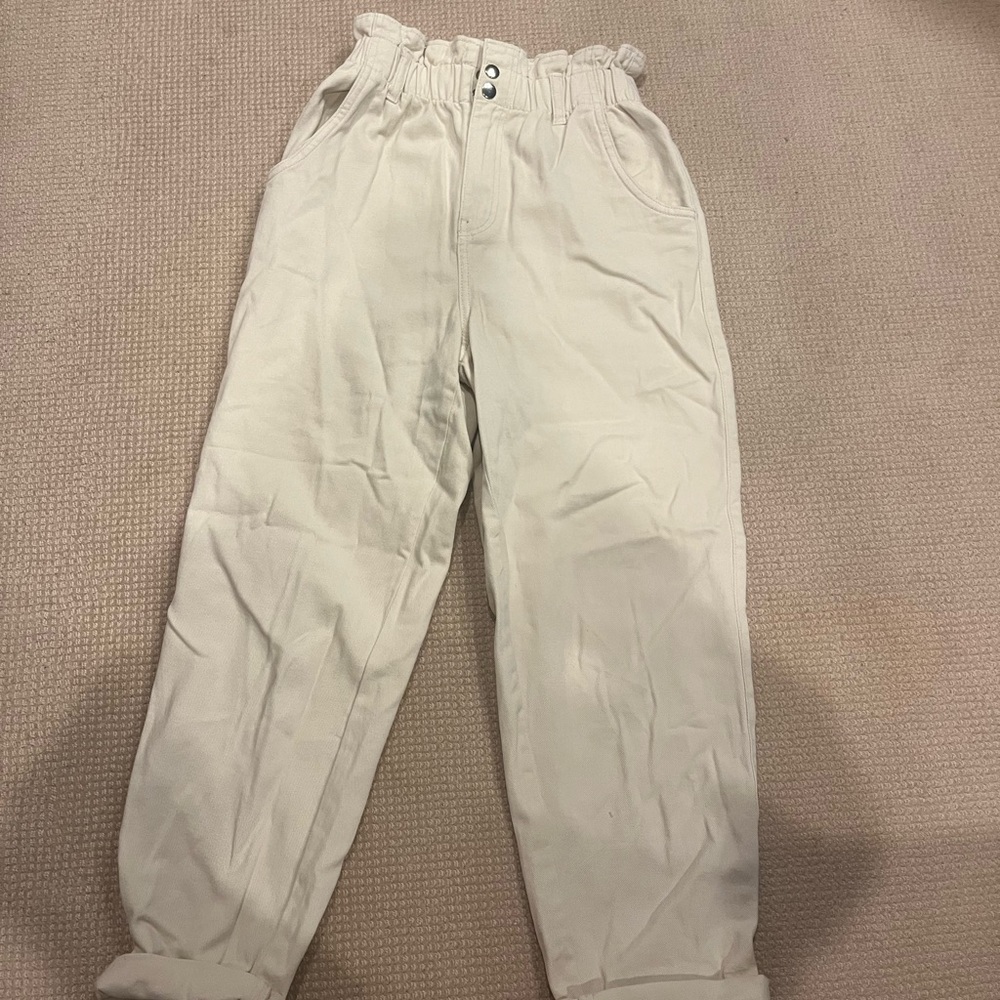 HIGH-WAISTED PAPERBAG BAGGY JEANS